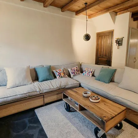 Villa Great Iris 4 Bedrooms Private Pool Aghios Georgios