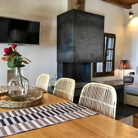 Great Iris 4 Bedrooms Private Pool * Pilion